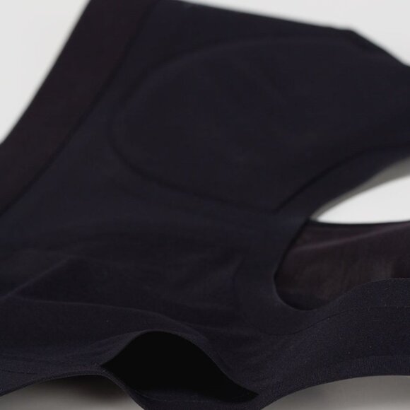 NWT Lululemon Bitty Bracer Sports Running Bra - Size 34 C - Picture 2 of 4